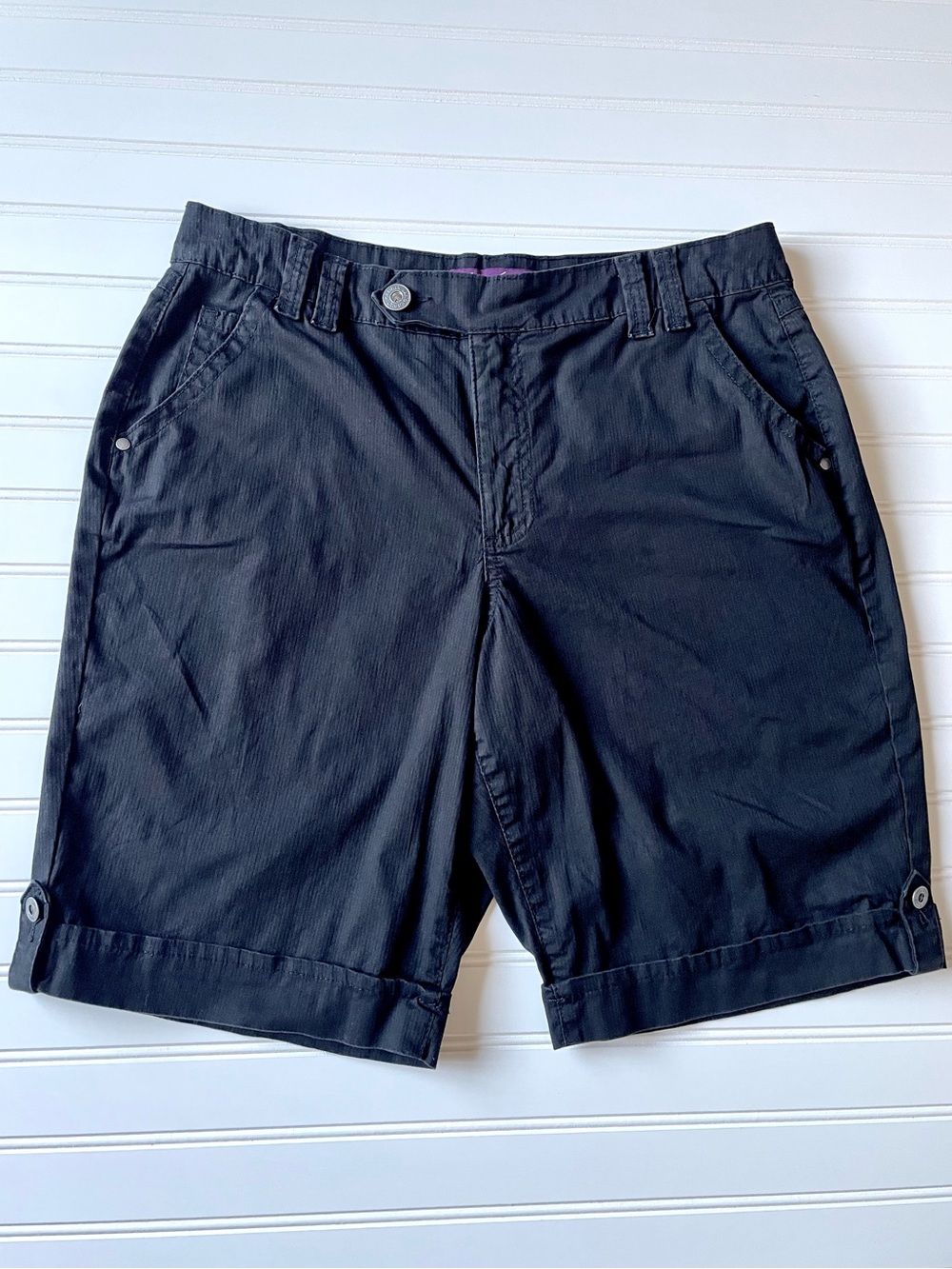 Gloria Black Bermuda Utility Shorts Button Cuff Flap Pocket Gorpcore Granola W14